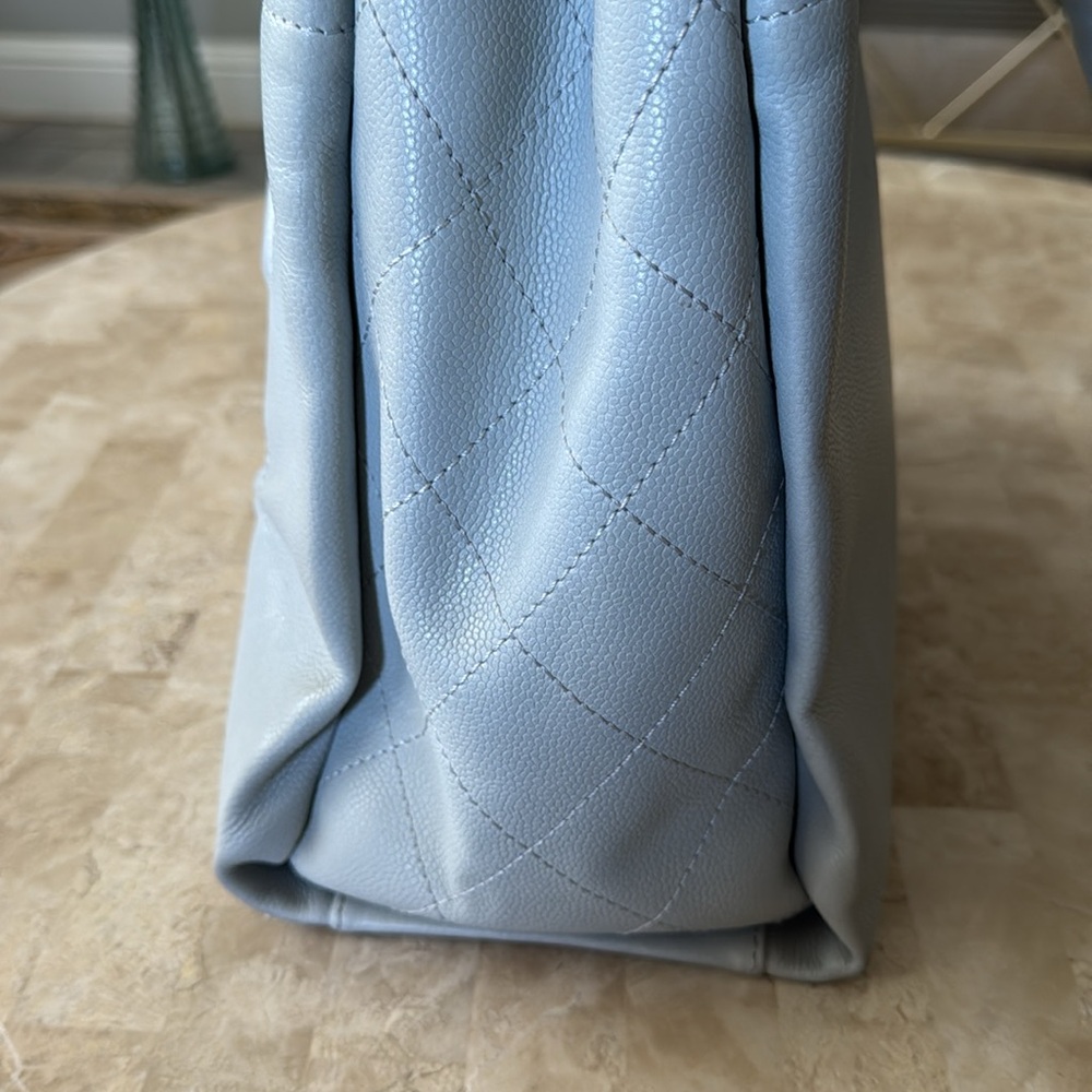 Chanel Ultimate Executive Tote - Picture 6 of 11